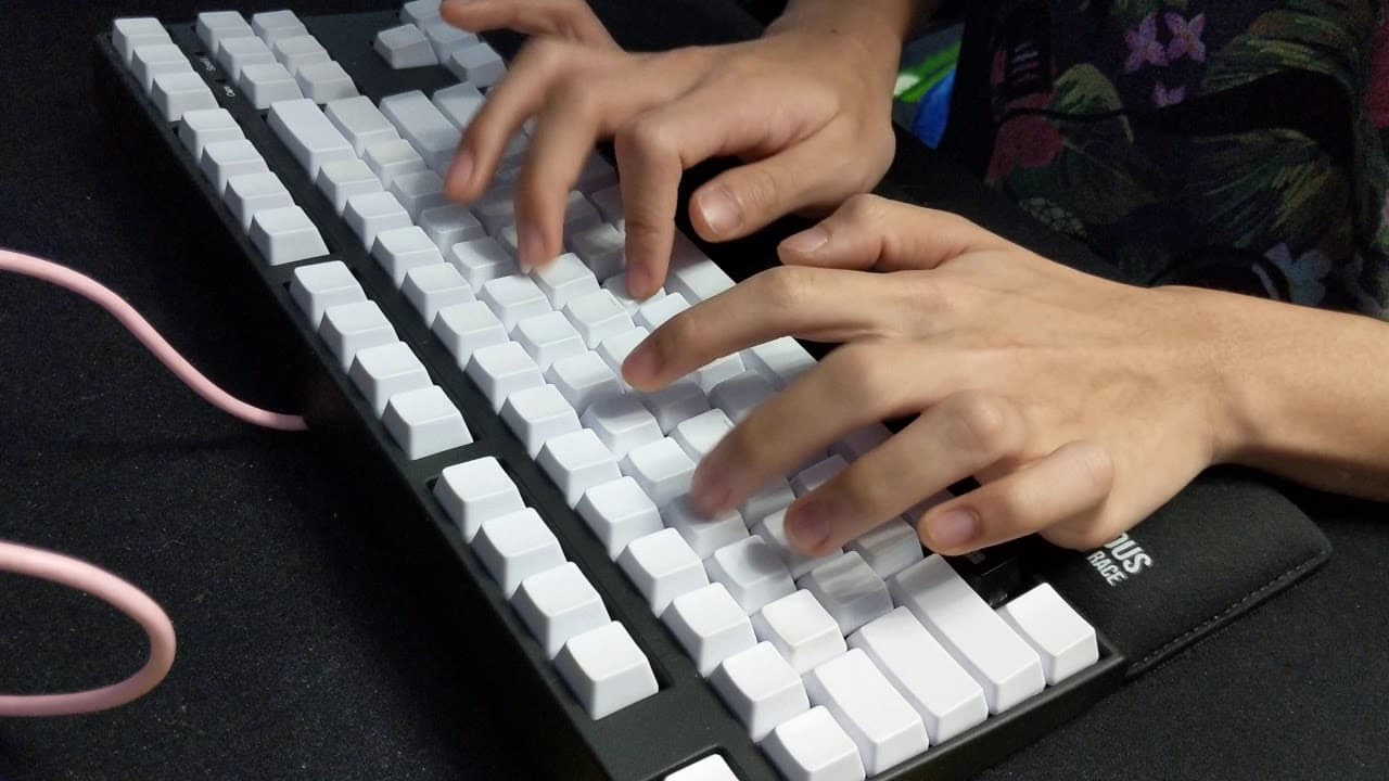 KBParadise V80 Miami